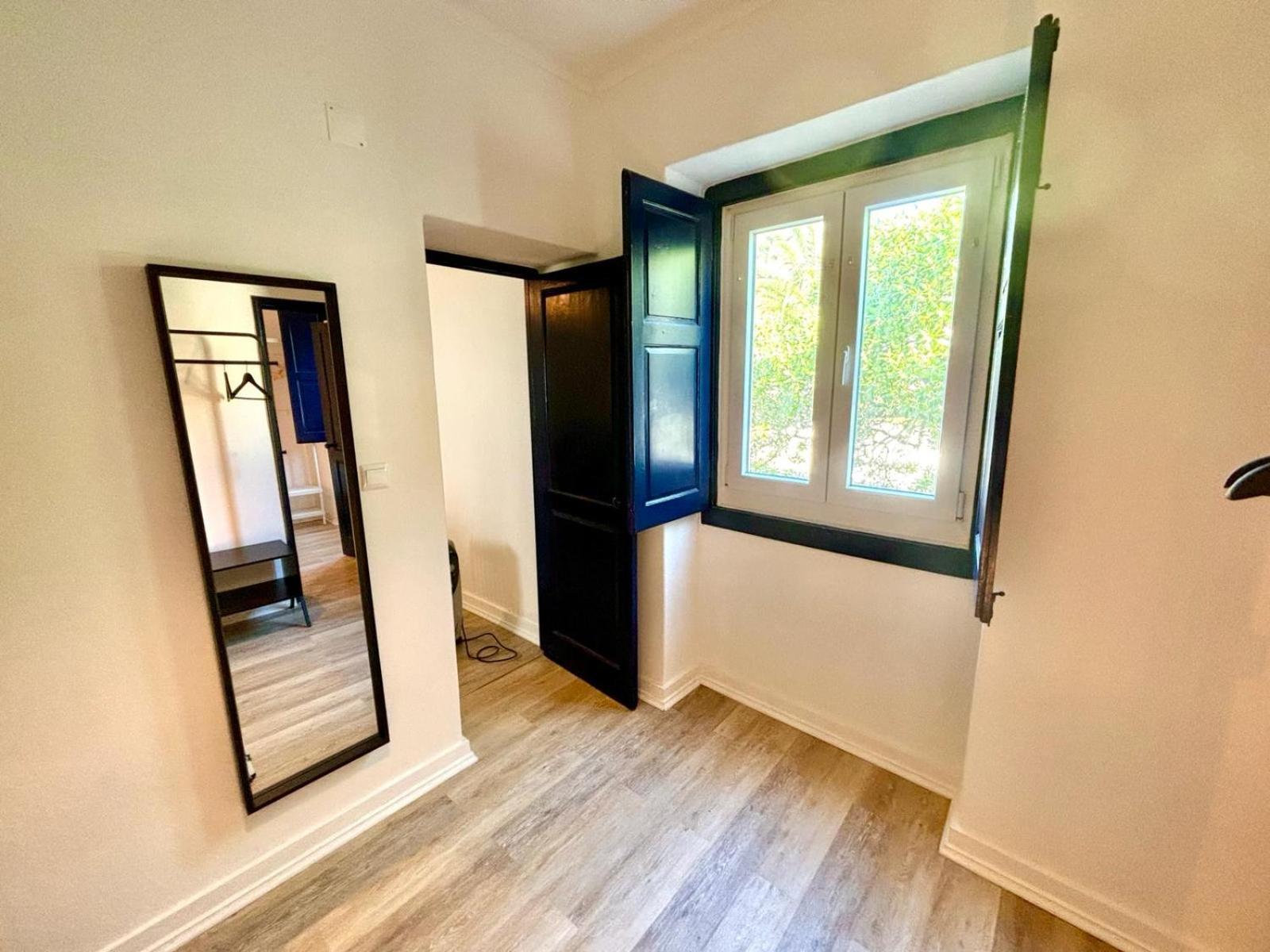 Pine & Apple Beach House Colares Luaran gambar